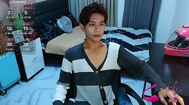 Snapshot of WildestTwink chatting on March 7, 3:18 pm WildestTwink online show from March 7, 3:18 pm