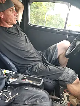 Snapshot of 415cali925 chatting on September 10, 12:20 am 415cali925 online show from September 10, 12:20 am