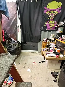 Snapshot of 415cali925 chatting on December 15, 6:52 am 415cali925 online show from December 15, 6:52 am