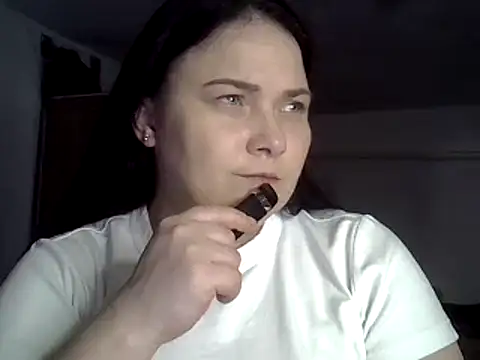 Snapshot of TammyAh chatting on February 5, 12:53 am TammyAh online show from February 5, 12:53 am