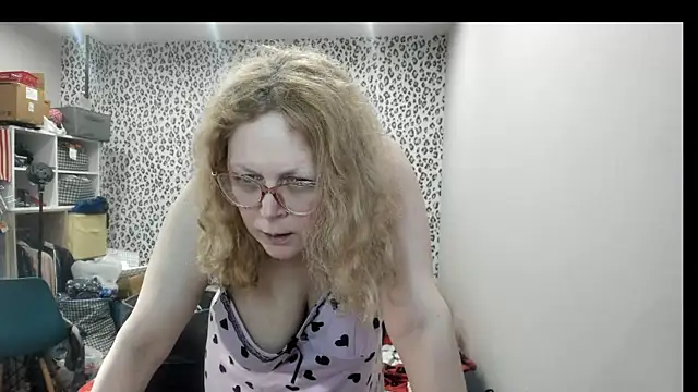 switchlorenx online show from April 2, 4:08 am