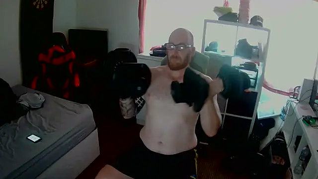 Tilerdadbod online show from July 8, 4:40 pm
