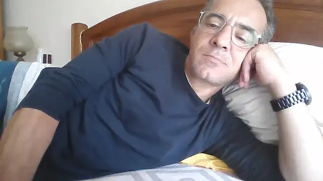 CarlosRocha73 online show from May 5, 11:24 am