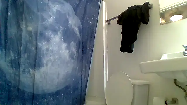 Xochillovemoney2 online show from February 23, 5:12 am