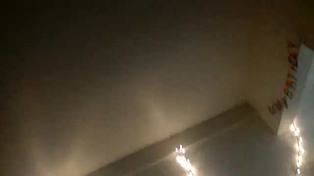 Xochillovemoney2 online show from March 19, 4:24 pm