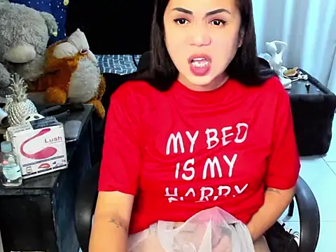 12inchesselfsuckts online show from January 9, 5:31 pm