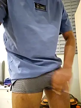 shakir12340 online show from October 26, 7:03 pm