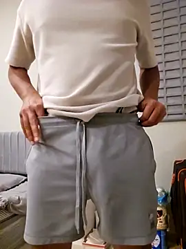 shakir12340 online show from March 4, 7:32 pm