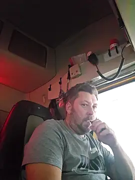 Snapshot of ktmtom247 chatting on November 26, 11:43 am ktmtom247 online show from November 26, 11:43 am