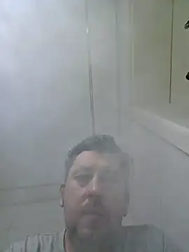 Snapshot of ktmtom247 chatting on November 28, 4:12 am ktmtom247 online show from November 28, 4:12 am