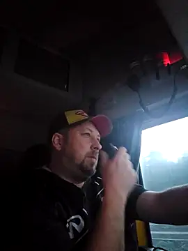 Snapshot of ktmtom247 chatting on February 5, 6:42 am ktmtom247 online show from February 5, 6:42 am