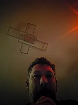 Snapshot of ktmtom247 chatting on November 12, 4:05 am ktmtom247 online show from November 12, 4:05 am