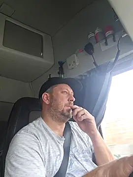 Snapshot of ktmtom247 chatting on February 11, 12:49 pm ktmtom247 online show from February 11, 12:49 pm