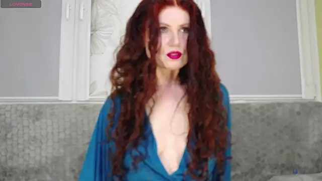 Hetera online show from April 3, 7:20 pm