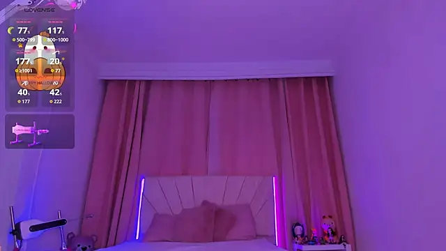 Snapshot of Body69ld chatting on October 22, 9:13 pm Body69ld online show from October 22, 9:13 pm