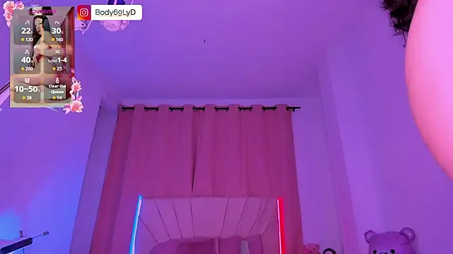 Body69ld online show from May 9, 11:52 pm