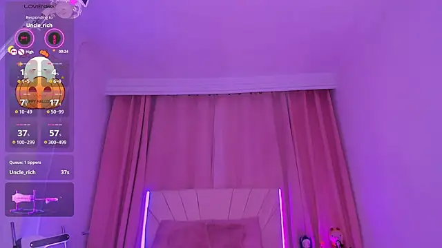 Snapshot of Body69ld chatting on October 29, 11:14 pm Body69ld online show from October 29, 11:14 pm