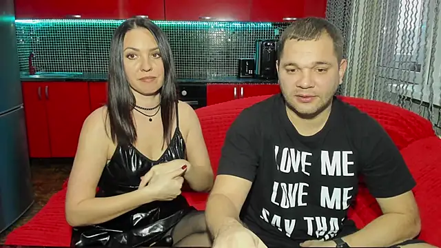 Snapshot of sladkayapara2019 chatting on December 15, 5:56 am sladkayapara2019 online show from December 15, 5:56 am