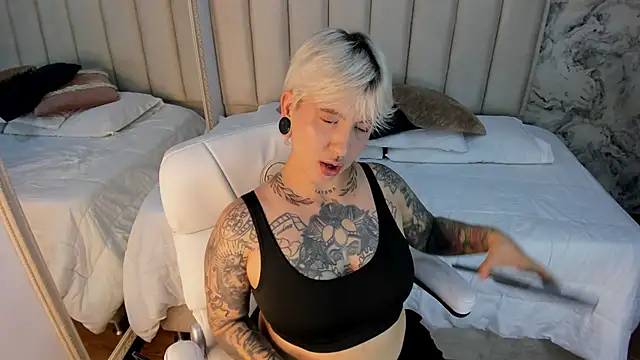 amy ink online show from November 1, 11:37 am