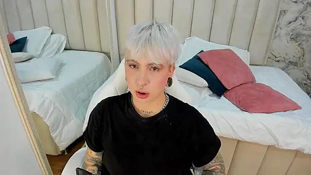 amy ink online show from September 15, 11:21 am