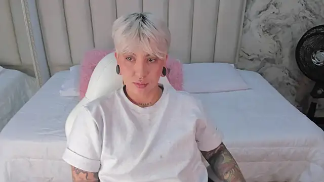amy ink online show from October 10, 11:22 am