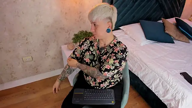 amy ink online show from February 15, 12:01 pm