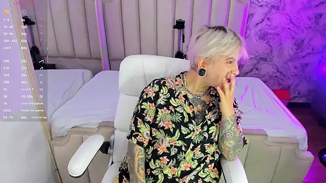 amy ink online show from December 4, 11:09 am