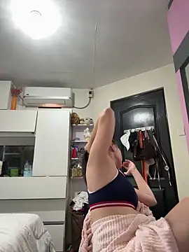 asianmystery203 online show from December 21, 2:24 am