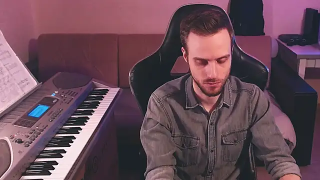 Sweetparker online show from November 23, 9:30 am