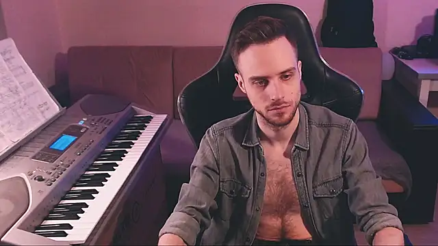 Sweetparker online show from February 21, 8:00 pm