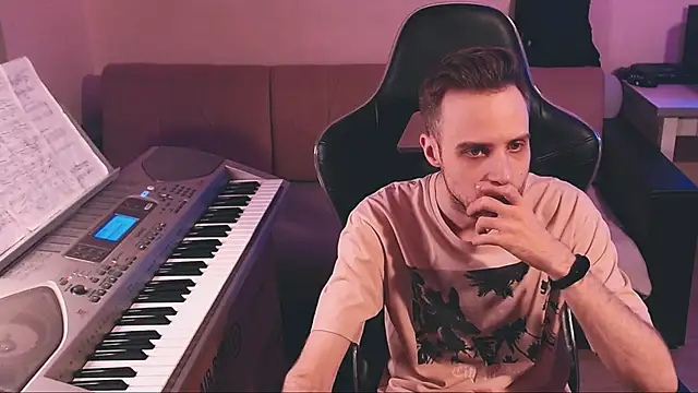 Sweetparker online show from December 22, 9:15 pm