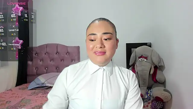 ReyleDoll online show from May 12, 11:22 pm