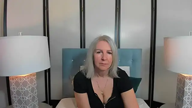 EricaTop online show from May 16, 4:55 am