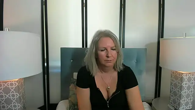 EricaTop online show from February 9, 9:26 am