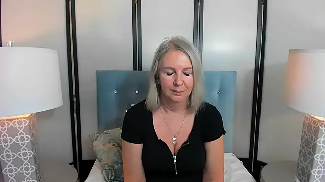 EricaTop online show from February 26, 9:42 pm
