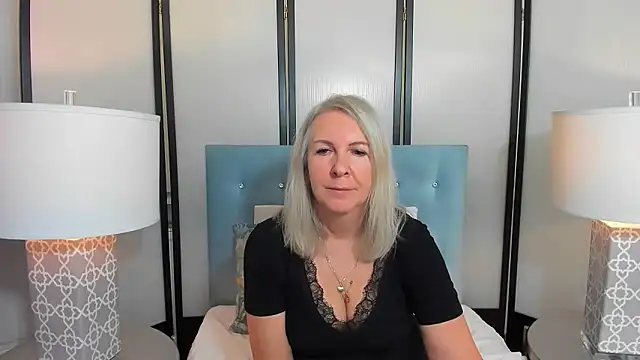 EricaTop online show from November 1, 6:08 am