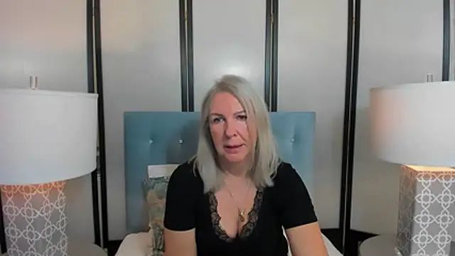 EricaTop online show from October 18, 5:09 am