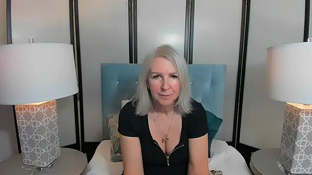 EricaTop online show from May 14, 8:50 pm