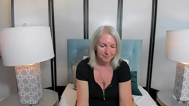 EricaTop online show from May 25, 7:12 pm