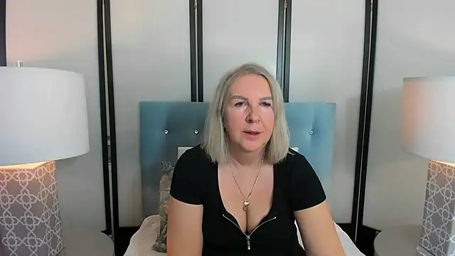 EricaTop online show from January 9, 5:00 pm