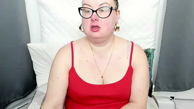 Snapshot of dirtyBonnie chatting on January 11, 6:09 am dirtyBonnie online show from January 11, 6:09 am