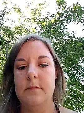 Snapshot of SwedishJennifer chatting on June 17, 12:26 pm SwedishJennifer online show from June 17, 12:26 pm
