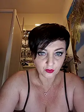 lucillabollente online show from October 20, 4:03 am