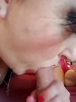 lucillabollente online show from February 26, 5:40 am