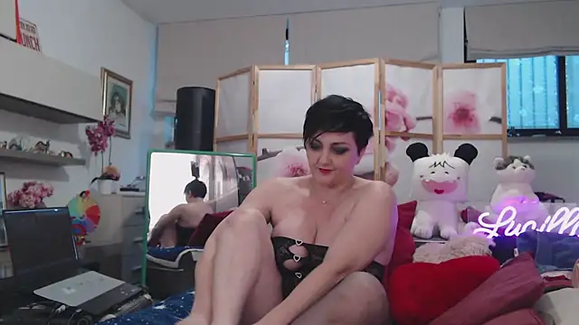 lucillabollente online show from March 19, 3:08 pm