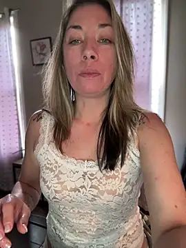  NinaLuvSins  online show from March 8, 5:05 pm