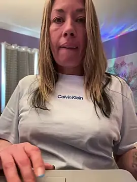  NinaLuvSins  online show from April 8, 3:24 pm