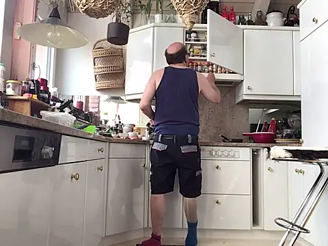 wankcellar online show from October 1, 1:48 pm