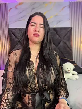 Zafira Alabi online show from February 5, 2:02 pm