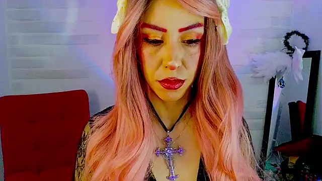 sky girl1 online show from December 1, 4:41 pm